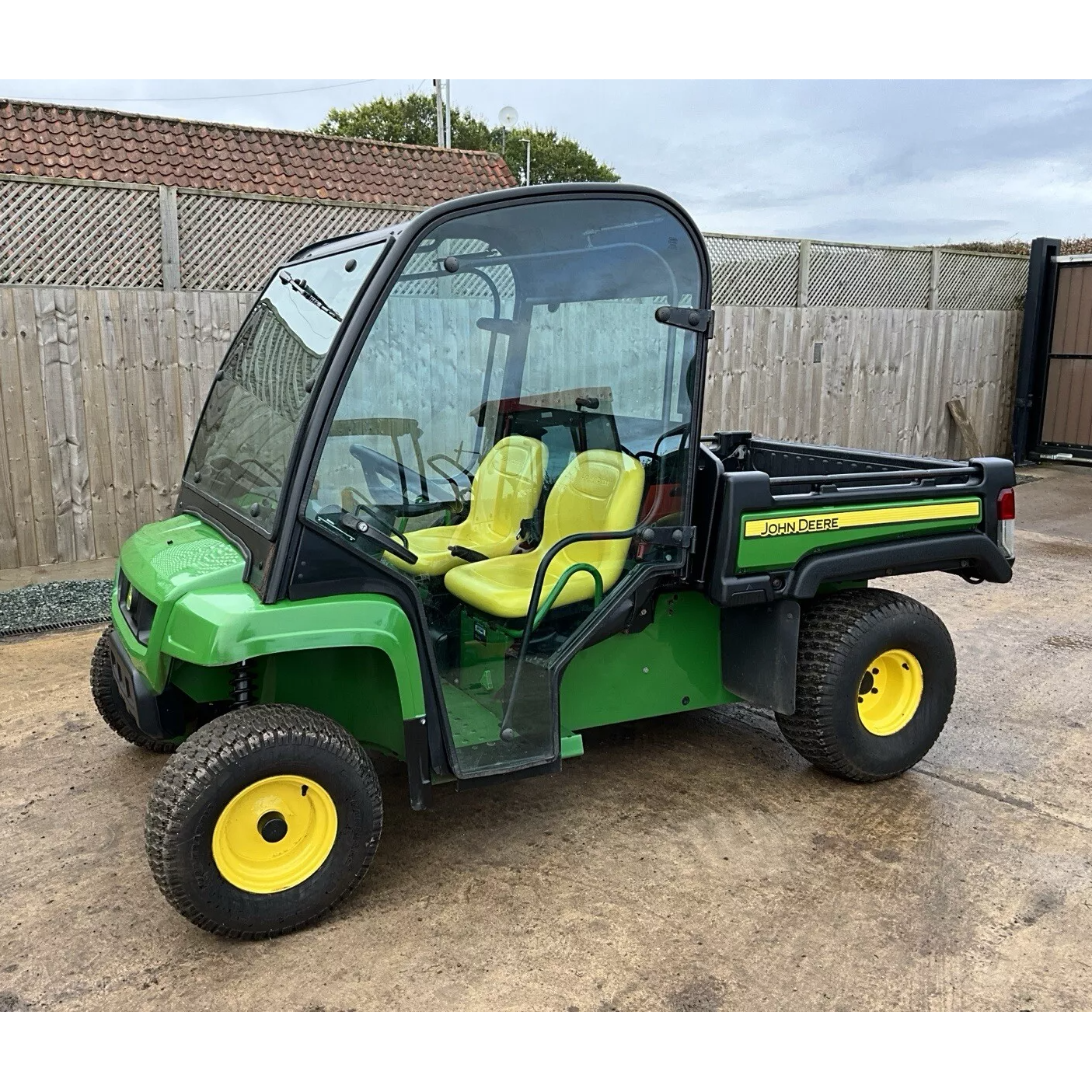 2020 JOHN DEERE 4X2 TE ELECTRIC 48V E GATOR